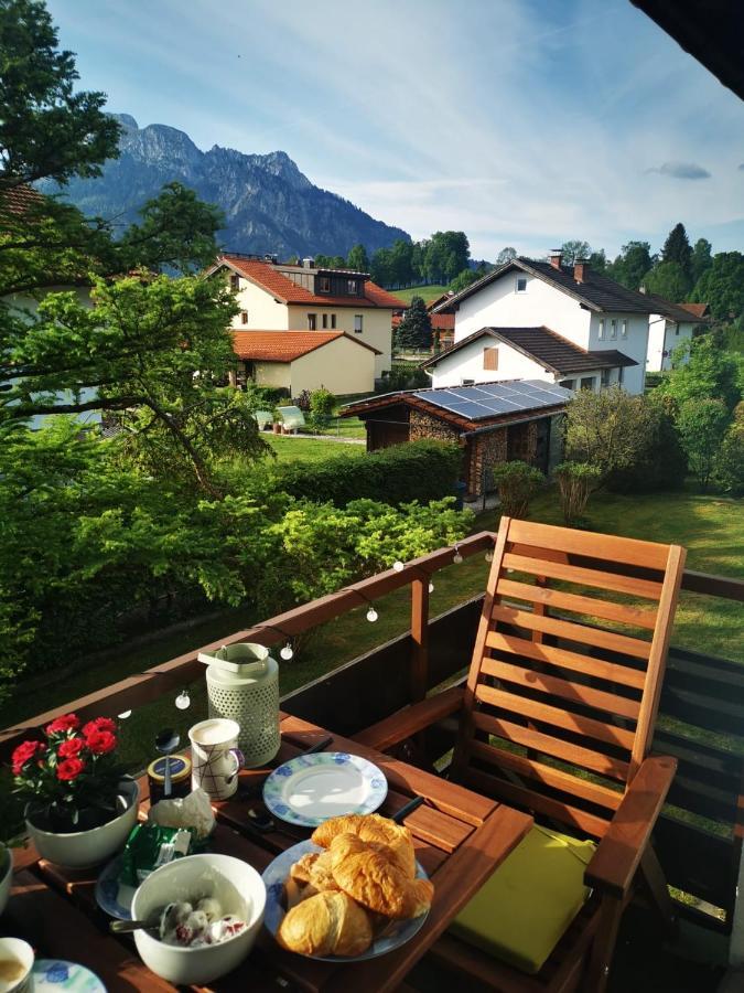Ludwigslust - Ferienappartement Mit Bergblick Schwangau Exterior foto